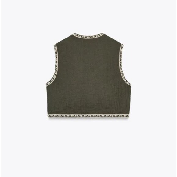 ZARA Embroidered Waistcoat – Size M (Ref. 6318/042/505) - Picture 7 of 16